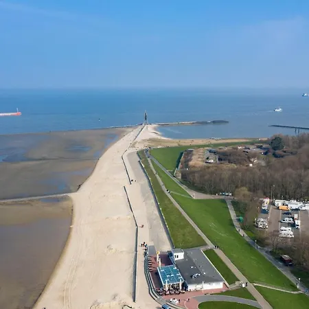 Trafalgar 526 * Cuxhaven